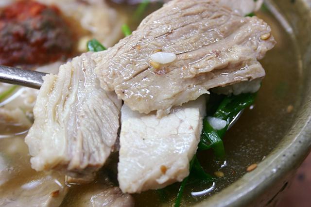 豚肉も厚くて大きめ 
