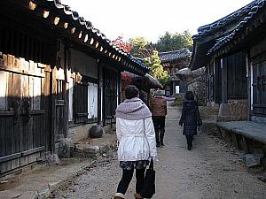 ドラマ「宮廷女官チャングムの誓い」半日ツアー（午前：ホテルピックアップ） 〔SR3-1〕 チャングム 大長今 大長今パーク チャングムパーク チャングムツアー 半日ツアー ナビの体験記事を集めたツアー 韓国 韓国 韓国ツアー 韓国ツアー 韓国　ツアー韓国　ツアー