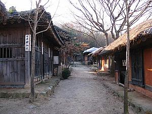 ドラマ「宮廷女官チャングムの誓い」半日ツアー（午前：ホテルピックアップ） 〔SR3-1〕 チャングム 大長今 大長今パーク チャングムパーク チャングムツアー 半日ツアー ナビの体験記事を集めたツアー 韓国 韓国 韓国ツアー 韓国ツアー 韓国　ツアー韓国　ツアー