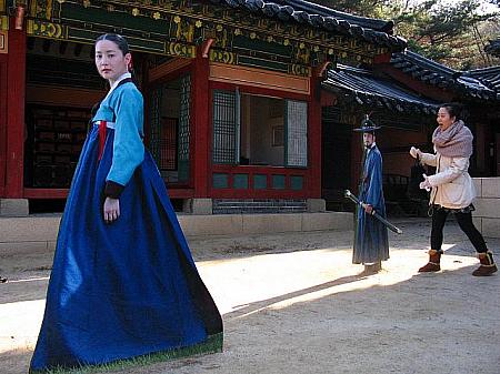 チャングムとミン・ジョンホ様のパネル。２人ともパネルだと小さい！
