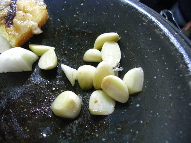 にんにくは生でも、焼いても～