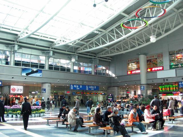 竜山駅