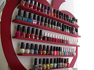 ネイルカラーも豊富です☆