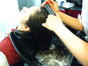 洗いながらの頭皮マッサージ☆