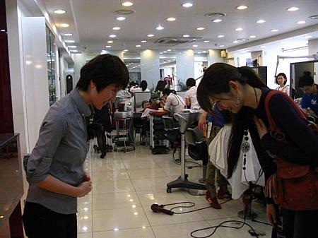 笑顔の素敵な店員さんが迎えてくれます☆