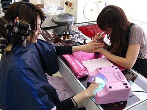 同時にジェルネイルも進行中