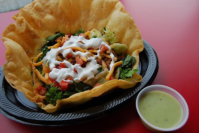 フィエスタ・チキン・タコ・サラダ