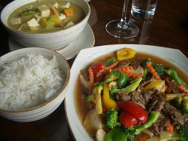 嬉しいご飯付き♪