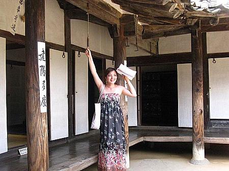 この綱を持って、「誰かいないか～」と一帯を見渡したりする時、体を安定させるのに使われていたのだとか。