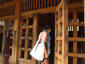 どきどき…。いくらセットだと言ってもなんだか長居したくない雰囲気が…。