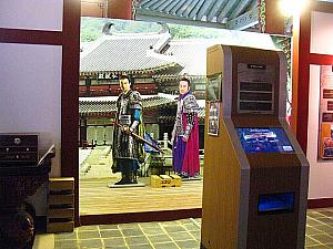 好きなキャストのパネルを選び