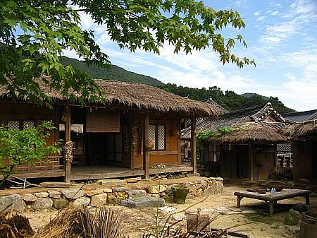 龍仁大長今パーク(旧 MBCドラミア)＋民俗村満喫ツアー〔SC48〕 ドラマ 撮影地 芸能人 韓流 朝鮮時代 日帰り 韓国　ツアー 郊外ツアー 韓国ドラマ撮影地ツアー 韓国ドラマロケ地ツアー予約 善徳女王 イ・サン トンイ チャングム 成均館スキャンダル ナビの体験記事を集めたツアー 龍仁ドラミア満喫ツアー 韓国 韓国ツアー ドラミア巡り 龍仁MBCドラミア龍仁大長今パーク