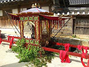 龍仁大長今パーク(旧 MBCドラミア)＋民俗村満喫ツアー〔SC48〕 ドラマ 撮影地 芸能人 韓流 朝鮮時代 日帰り 韓国　ツアー 郊外ツアー 韓国ドラマ撮影地ツアー 韓国ドラマロケ地ツアー予約 善徳女王 イ・サン トンイ チャングム 成均館スキャンダル ナビの体験記事を集めたツアー 龍仁ドラミア満喫ツアー 韓国 韓国ツアー ドラミア巡り 龍仁MBCドラミア龍仁大長今パーク