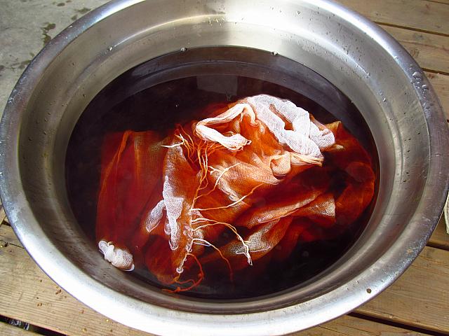 茶色だけど、これが黄色に？！