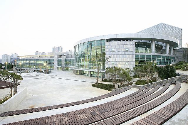 ☆国立釜山国楽院