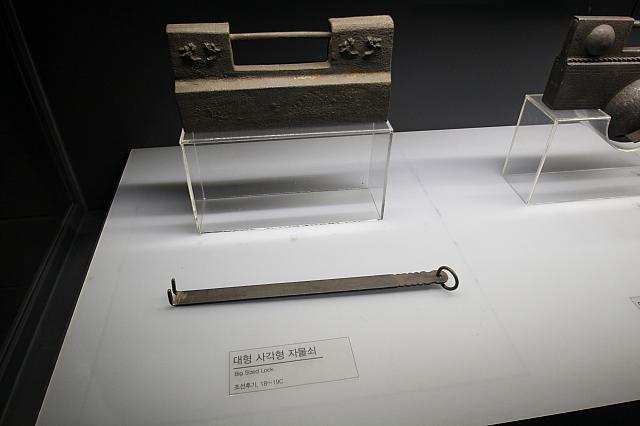 四角形の錠前・鍵