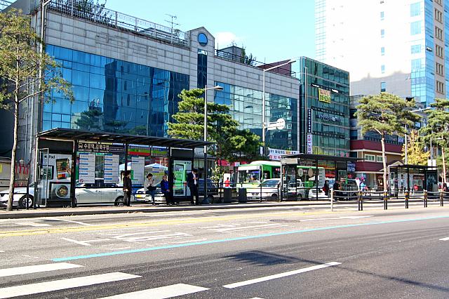 空港バス停もすぐ近く！