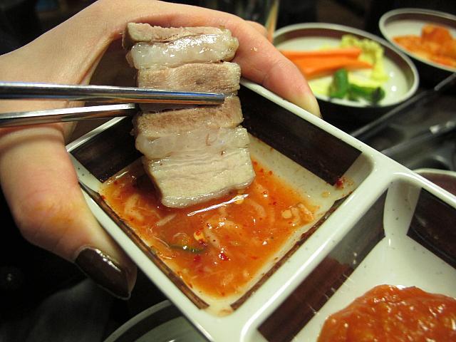 エビの塩辛につけて食べたり、