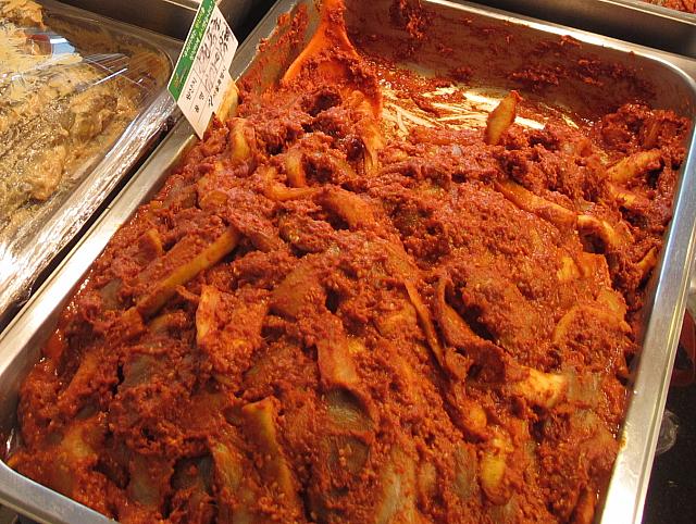 カジャミシッケ（カレイの塩辛）