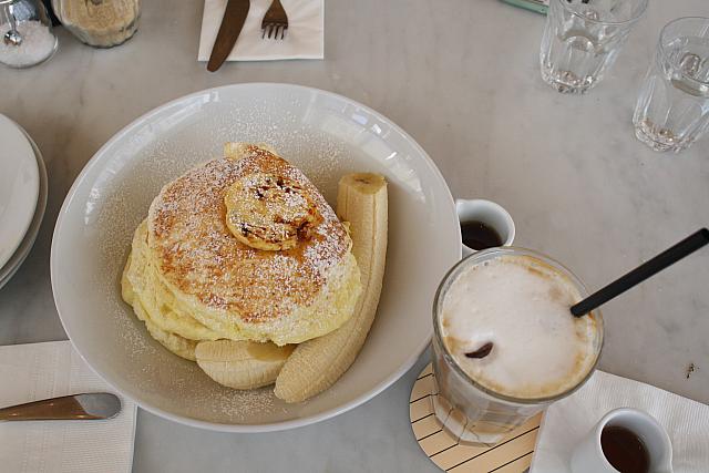 本店にはセレブたちもかけつける話題のパンケーキ