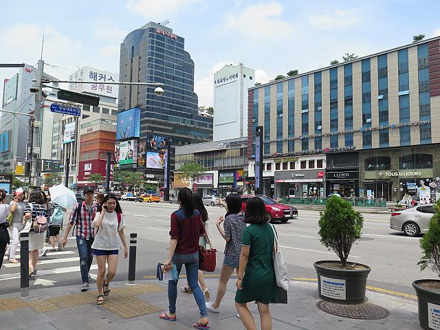 江南の大通り