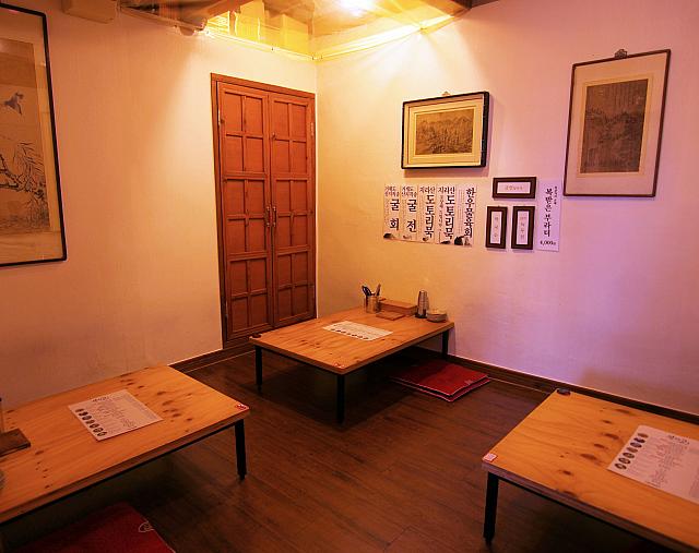 部屋は大小あわせて３つあります