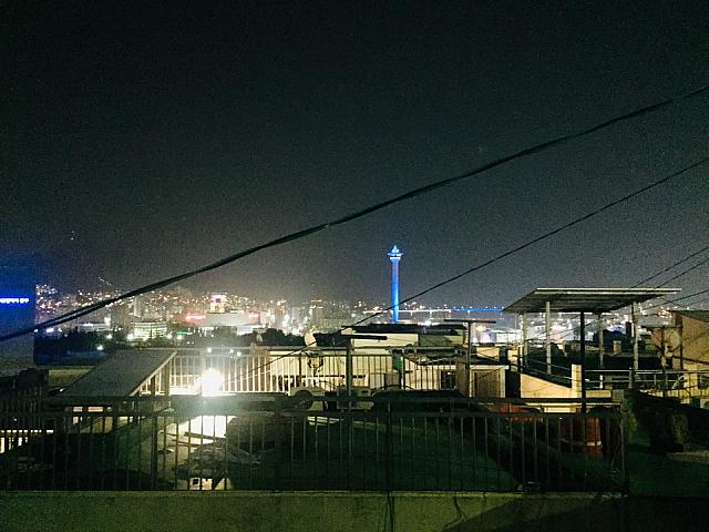 /お店から釜山タワーを見ることができます！高台の上なので、とてもきれいに見えますよ！