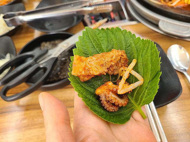 野菜に巻いて一口で！