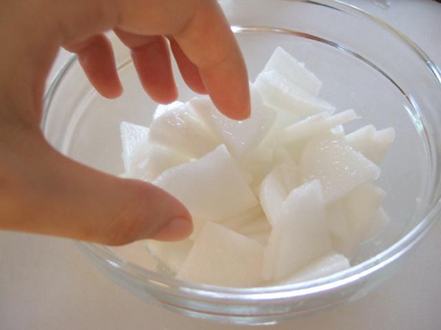３．よくまぶし、手で軽く混ぜる。　
