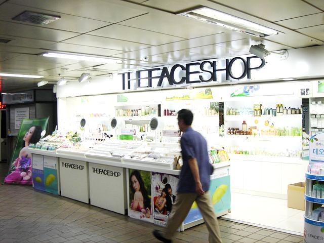 ☆チェック７！THE FACE SHOPあり 