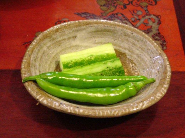 モロキュウ、青唐辛子