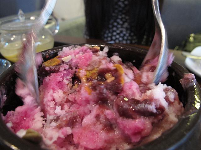 混ぜて、もっと混ぜていただきます。