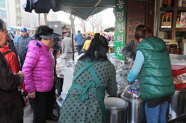 けっこう人気で有名なお店のよう