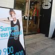 写真で見る釜山のファッションチェック！【2013年7月】 釜山のファッション 釜山のストリート・ファッション 釜山の流行 釜山の夏の服 釜山の夏のファッション サングラス日傘
