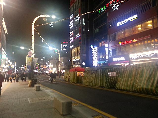 車道にも屋台