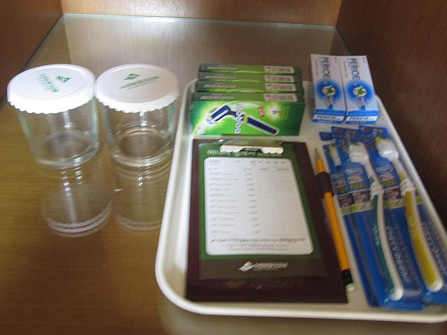 有料だけどシェーバー・歯磨き・歯ブラシもあって安心