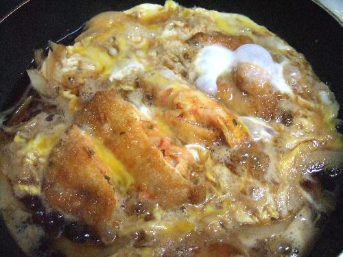 キムチチーズカツ煮