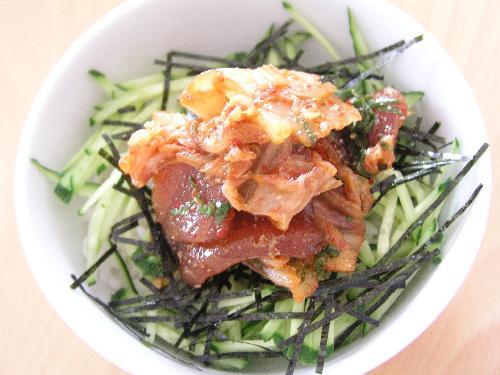 まぐろキムチ丼