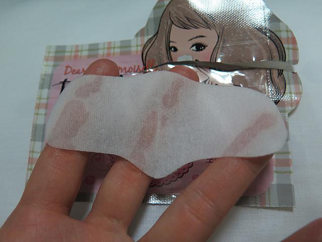 ステップ1：水分たっぷりのうすいシート！