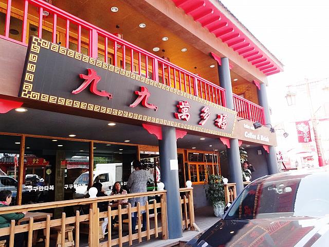 テラスで中華なんてオシャレ～