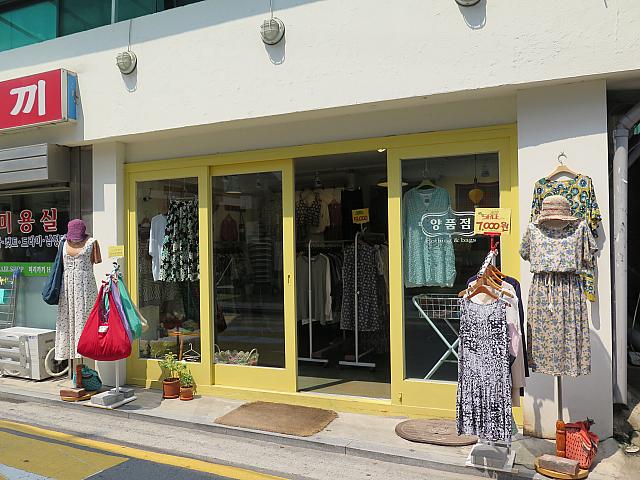 お手頃な価格から手に入る洋服屋さん