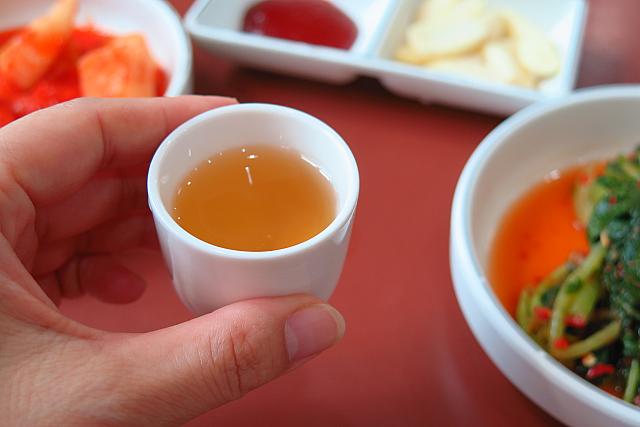 一緒に出てくる人参酒も飲んで、さらに景気付け！