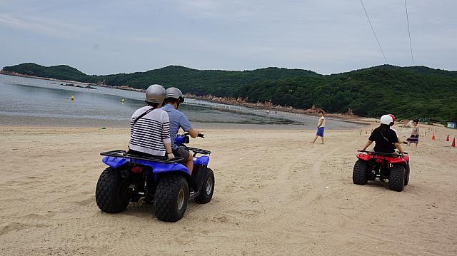 キャーキャー言いながら走ります。海風に当たって気分爽快！