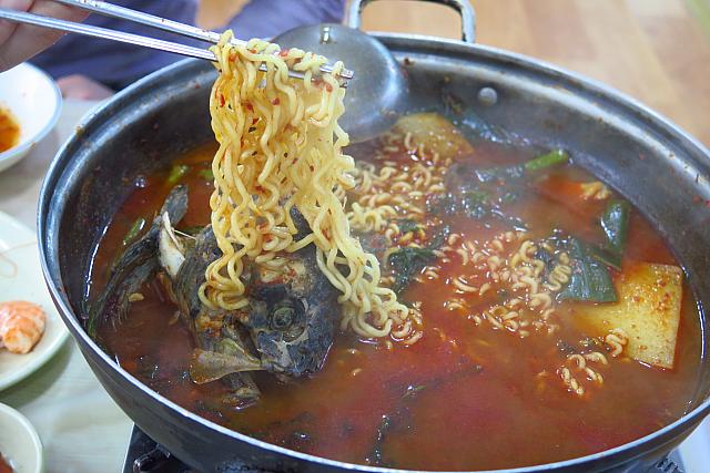 魚の頭とラーメン！