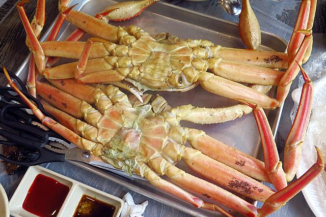 テゲチム/蒸したズワイガニ（大きめ2杯で110,000ウォン＋調理代）＠鷺梁津水産市場