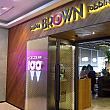 現地のSNSなどでじわじわと話題になっている「バスキンロビンス・ブラウン」。韓国ではバスキンロビンスと呼ばれる、おなじみサーティーワンアイスクリームのちょっと高級でオシャレなカフェ！今月の1日に狎鴎亭の近くにてオープンしたばかり！