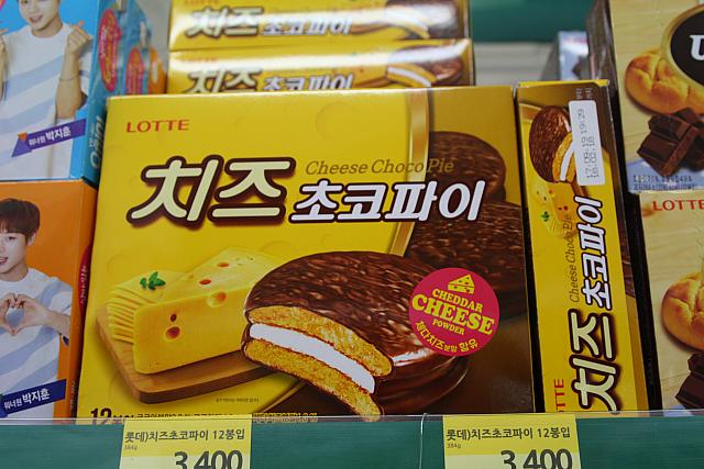 今年はチーズ商品が熱い！チーズ味のチョコパイも人気。