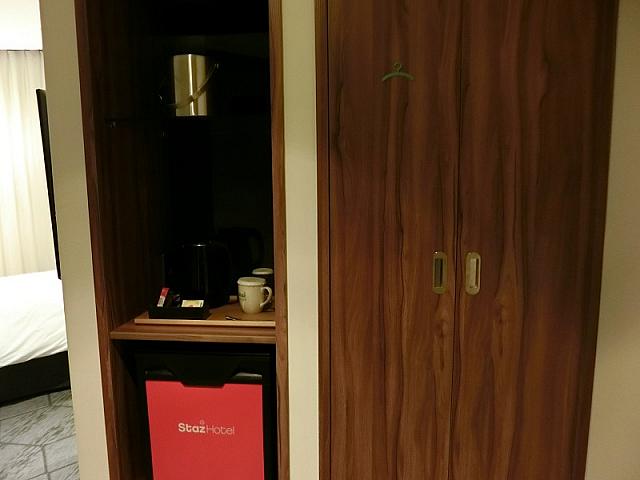 ロッカー・バー・冷蔵庫