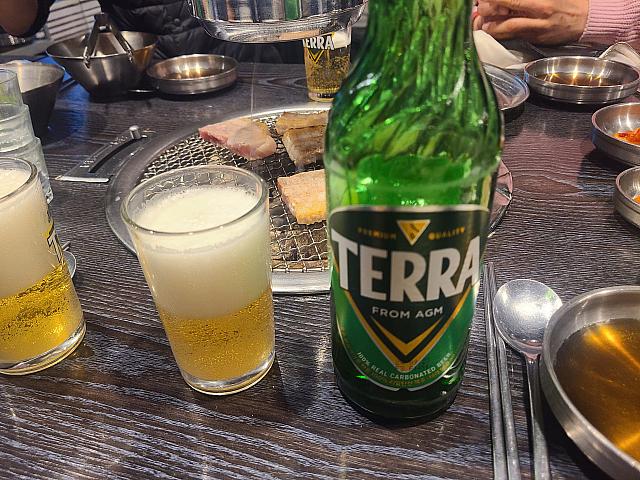 韓国のビール。