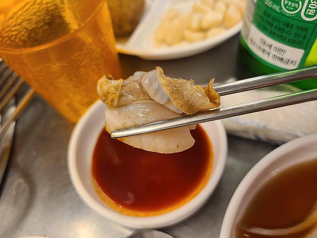 タレにつけて。